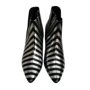 T4730 Silver Black Striped Pointed Toe Kitten Heel Ankle Boots A4892 Size 8M